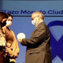Amar Dragoste recibe el premio “Lazo Morado” del Ayuntamiento de Alcorcón